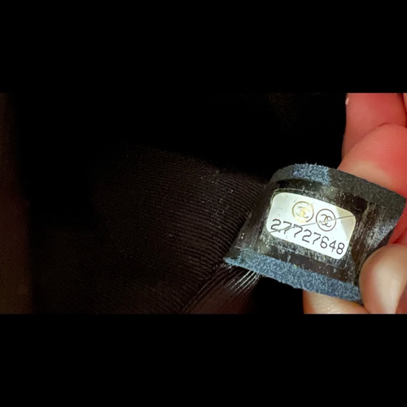 🚫SOLD🚫AUTHENTIC BRAND NEW IN BOX Chanel boy bag - Picture 5 of 8